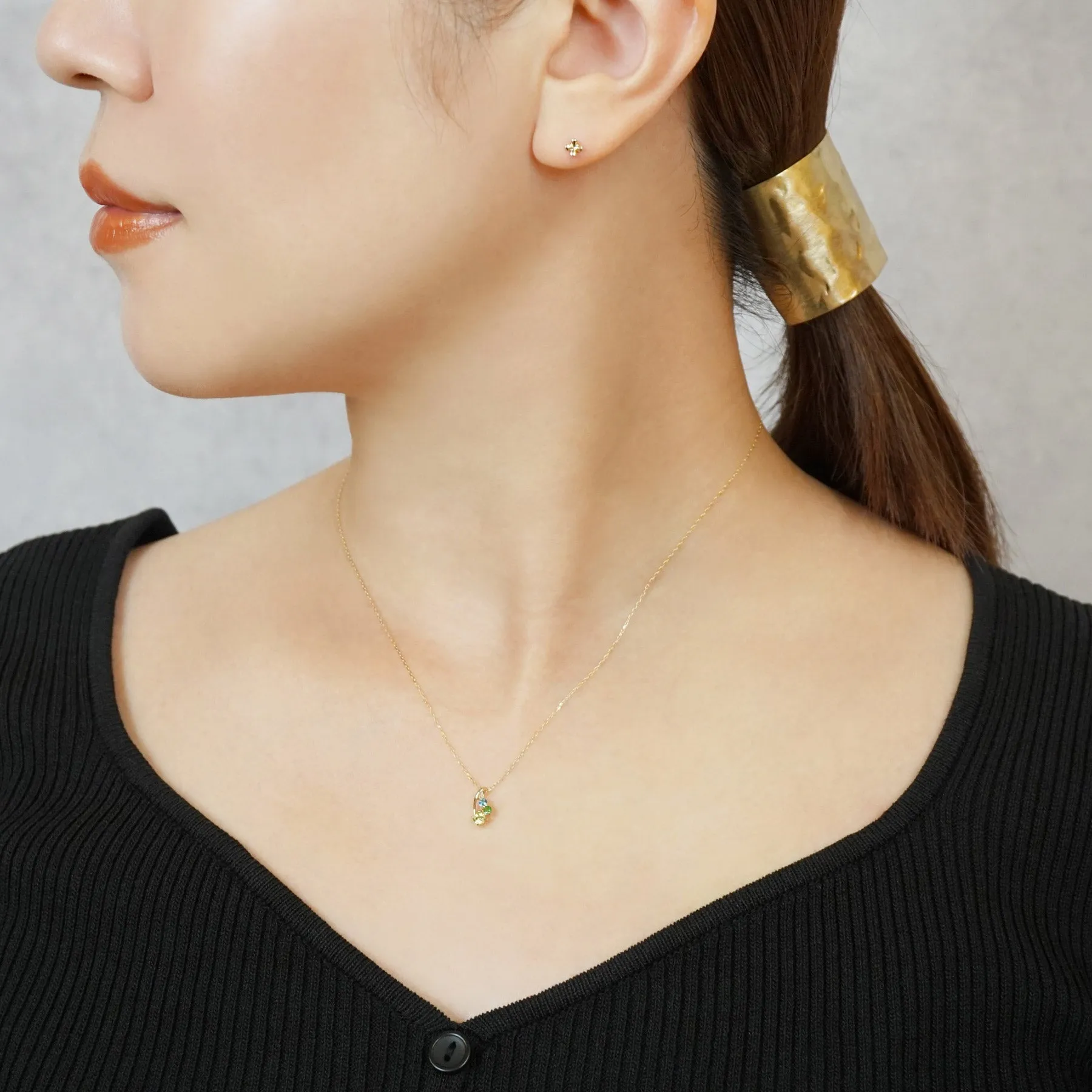 10K Multicolor Twisted Line Necklace (Yellow Gold)