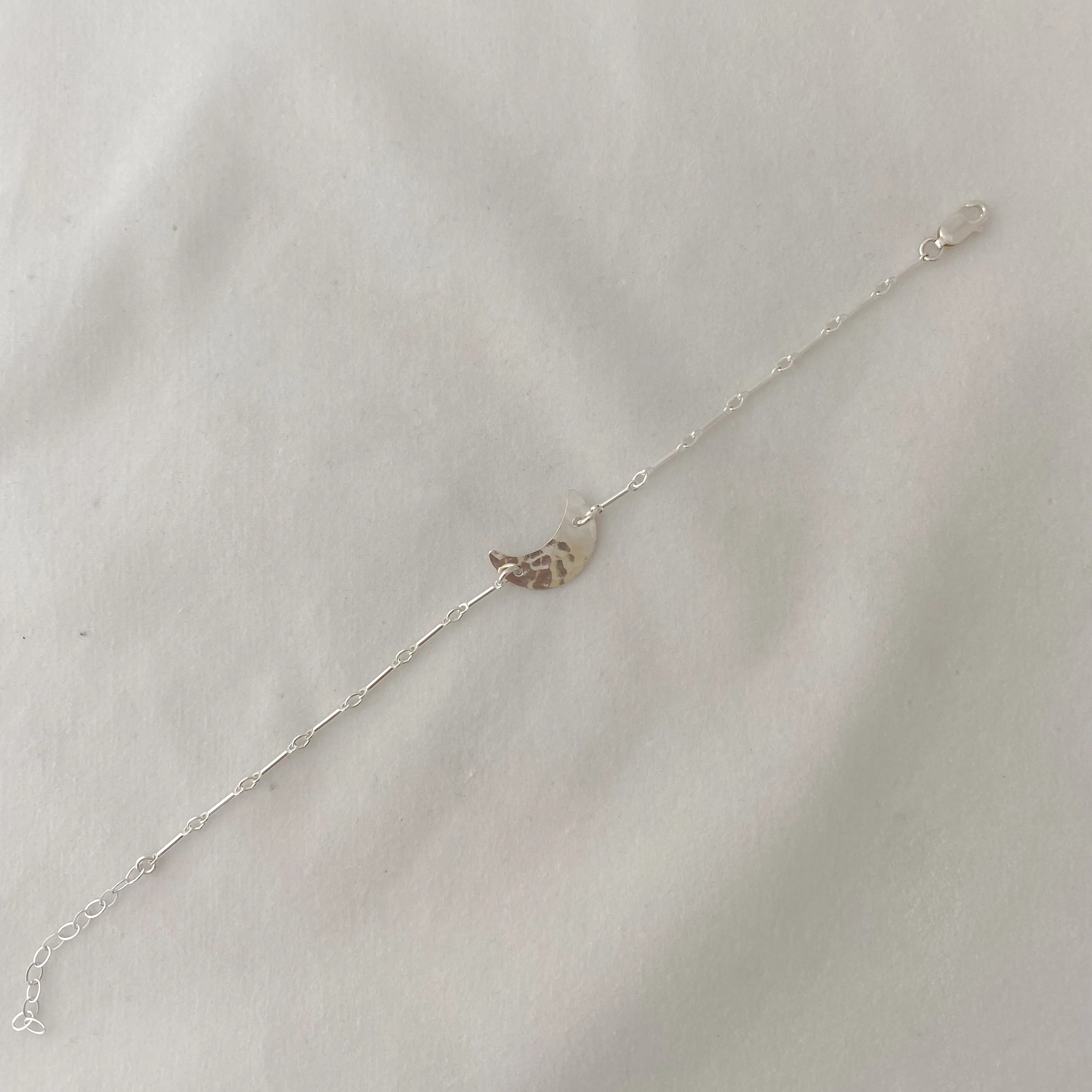 Mini Moon Bracelet