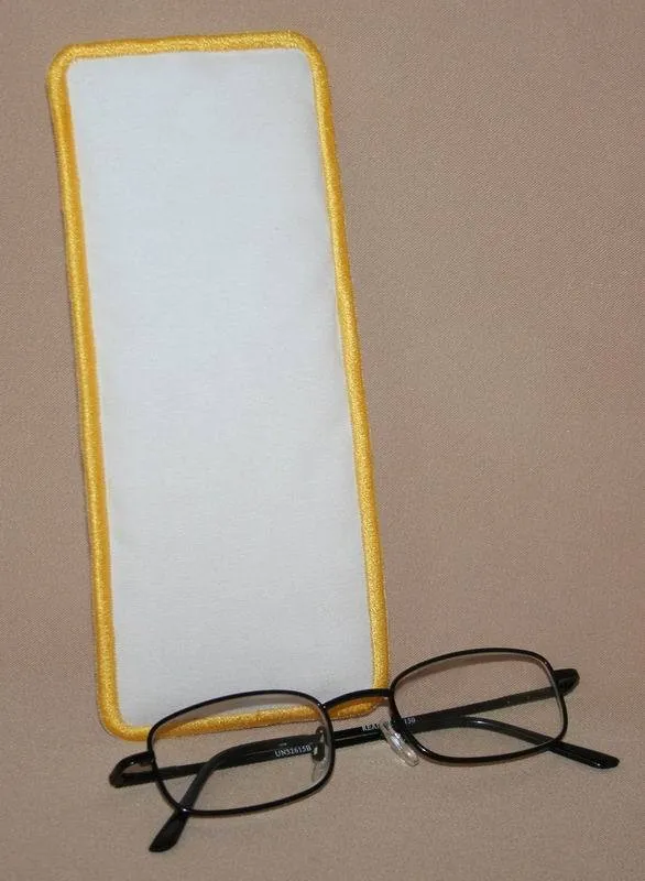 Slim Line Eyeglass Case 03